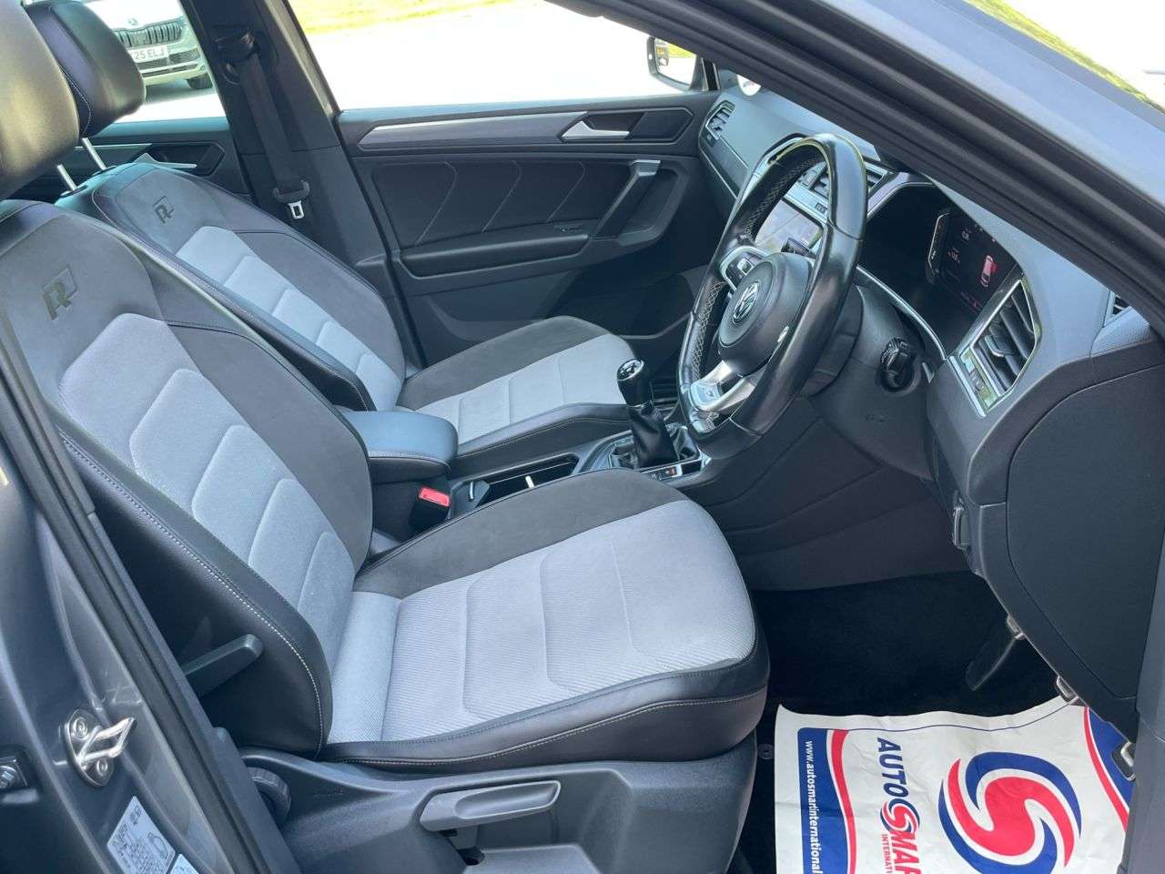 2019 VOLKSWAGEN TIGUAN 2019 VOLKSWAGEN TIGUAN