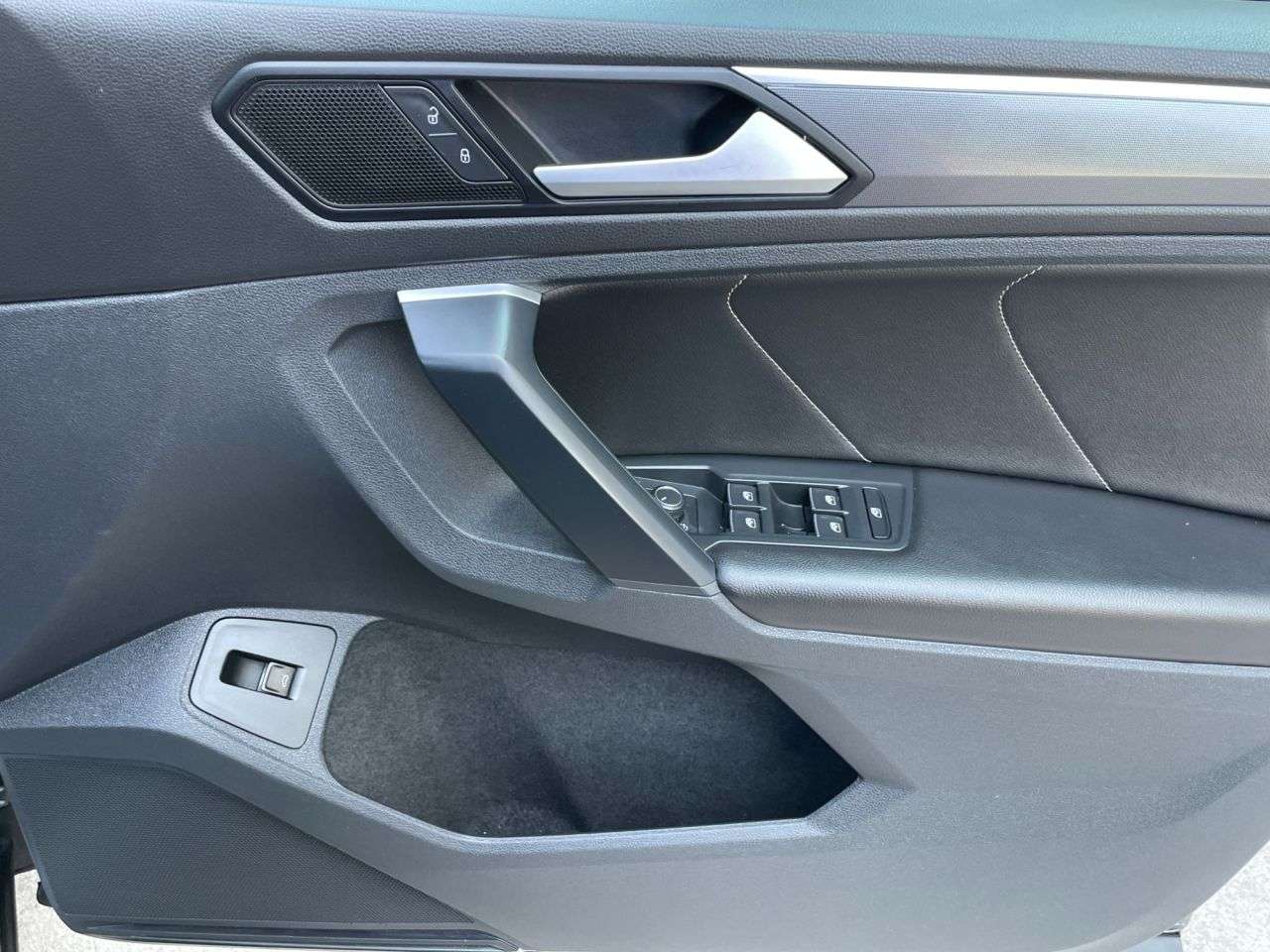 2019 VOLKSWAGEN TIGUAN 2019 VOLKSWAGEN TIGUAN