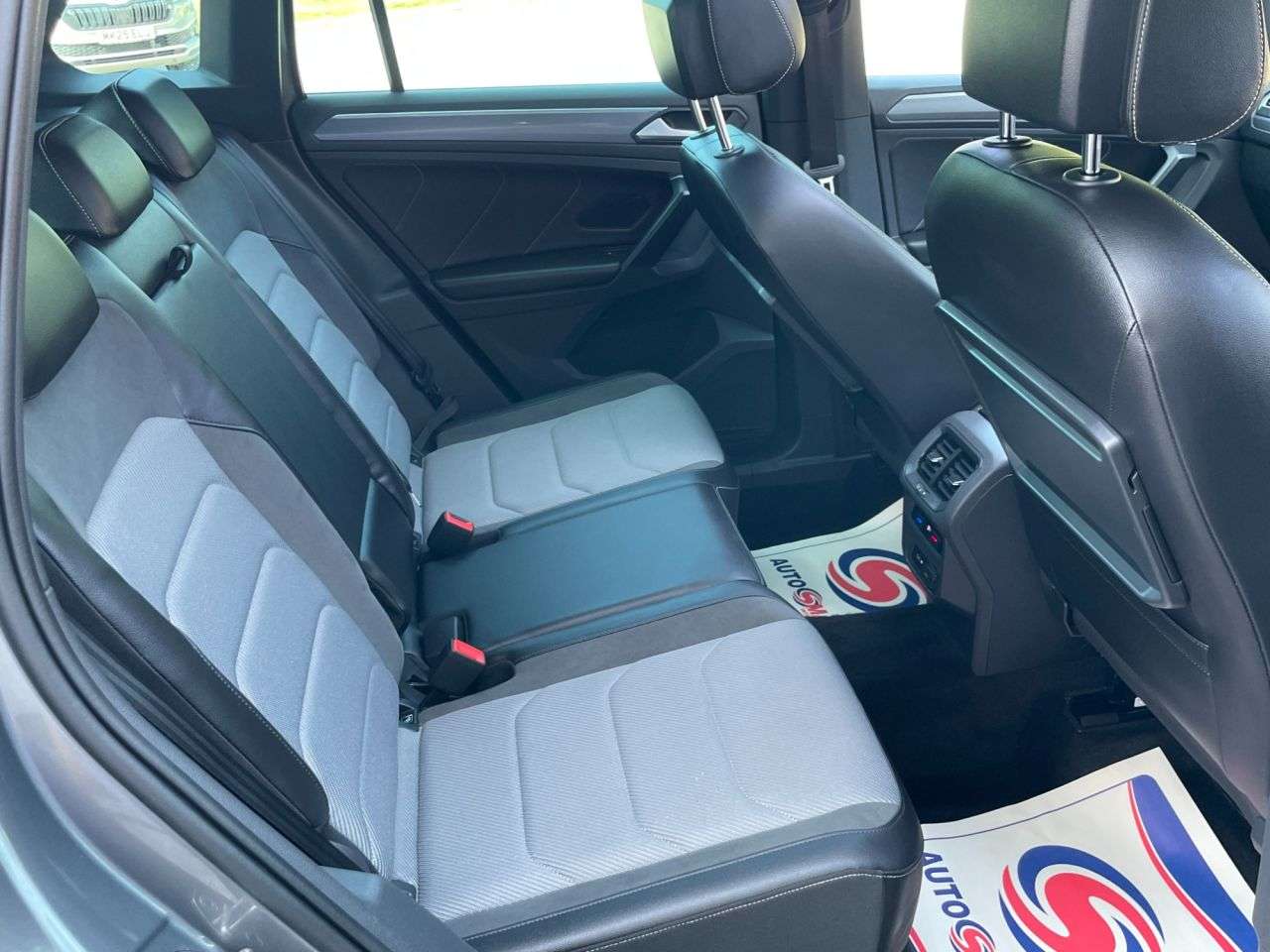 2019 VOLKSWAGEN TIGUAN 2019 VOLKSWAGEN TIGUAN