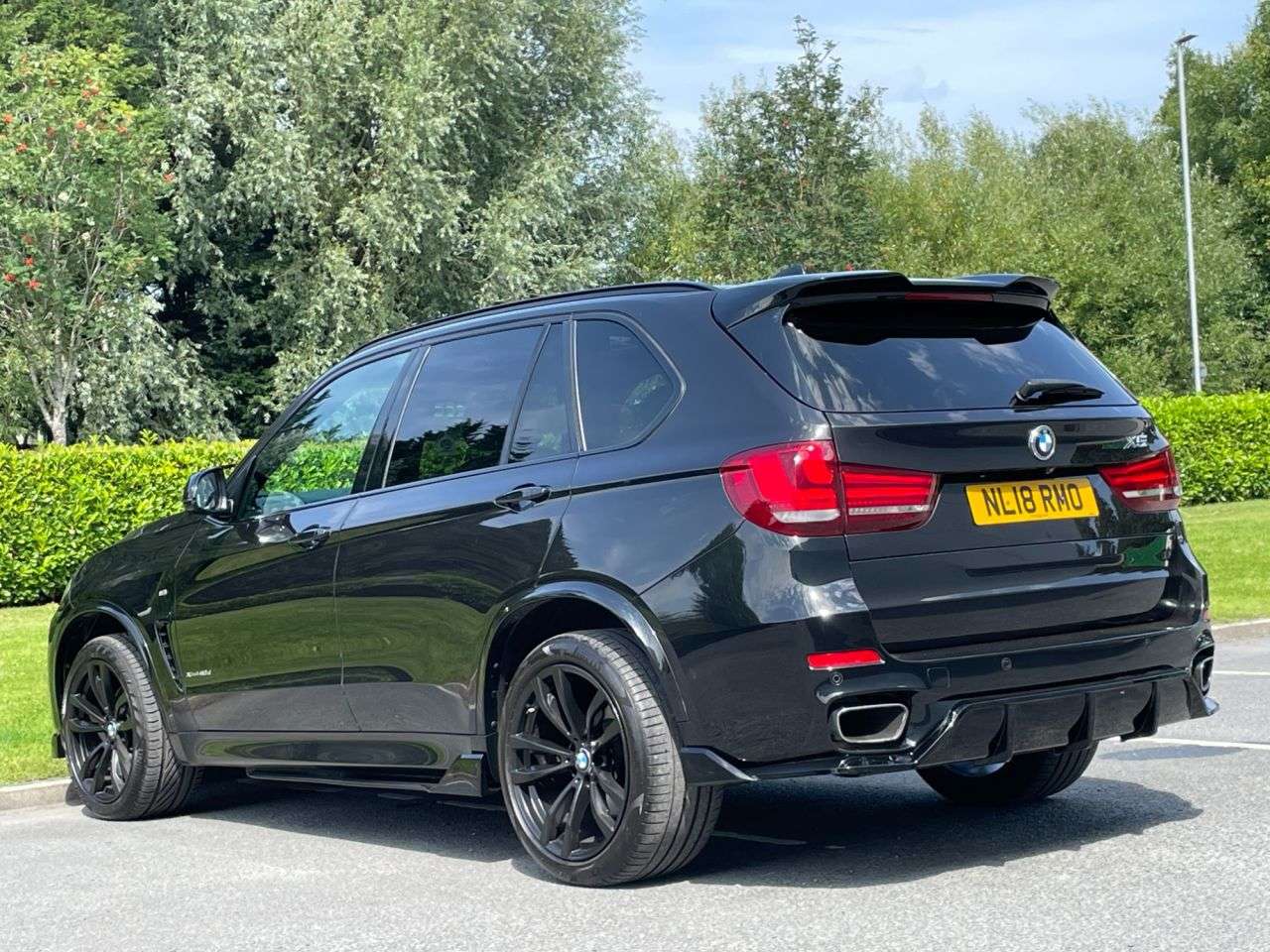 A 2018 BMW X5 3.0 40d M Sport SUV 5dr Diesel Auto xDrive Euro 6 (s/s) (313 ps) MOST DEALE A 2018 BMW X5 3.0 40d M Sport SUV 5dr Diesel Auto xDrive Euro 6 (s/s) (313 ps) MOST DEALE