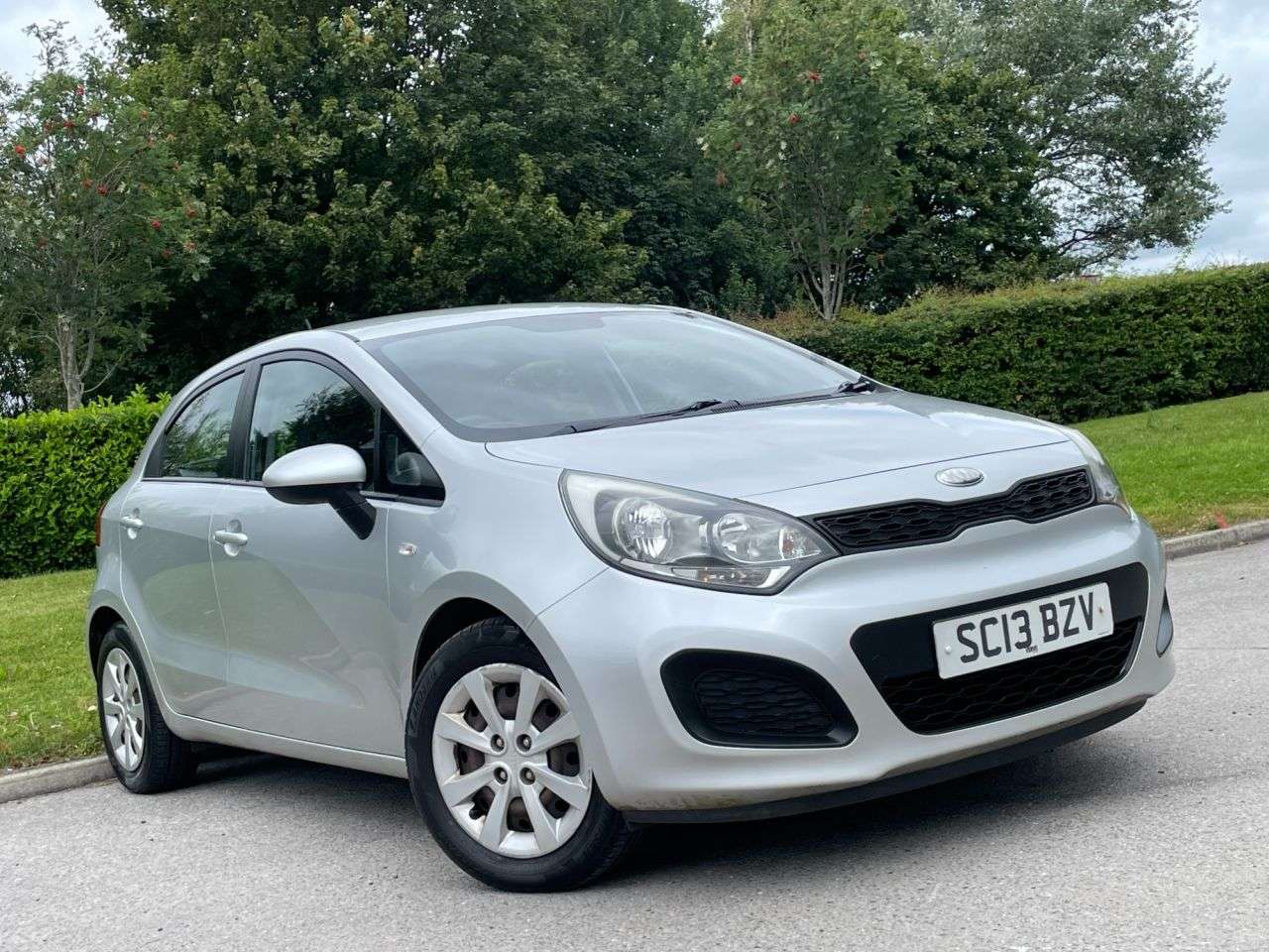 2013 KIA RIO 2013 KIA RIO