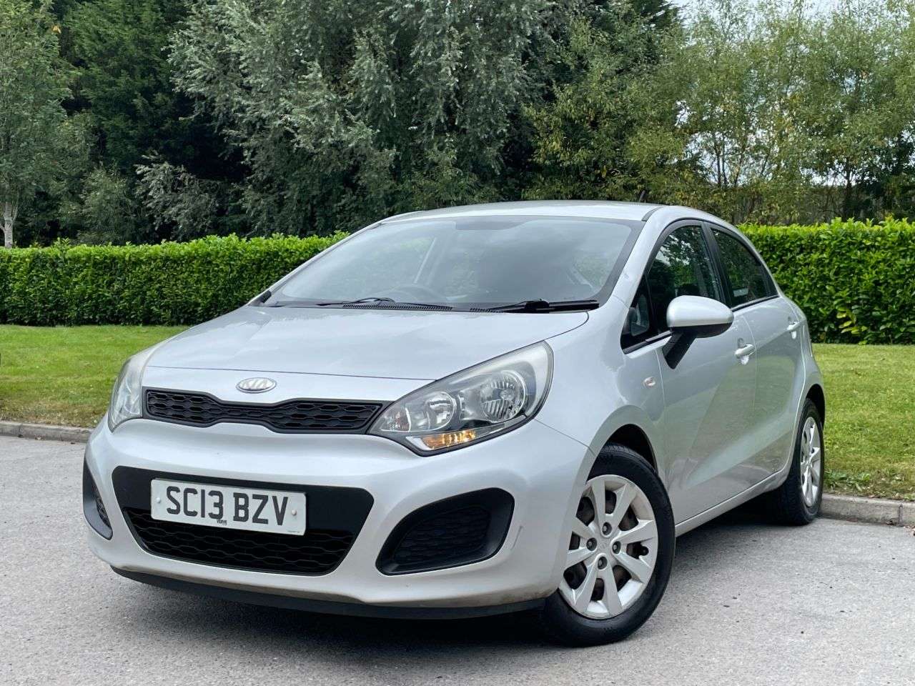A 2013 KIA RIO 1.25 1 Hatchback 5dr Petrol Manual Euro 5 (84 bhp) CHEAP INSURANCE ! A 2013 KIA RIO 1.25 1 Hatchback 5dr Petrol Manual Euro 5 (84 bhp) CHEAP INSURANCE !