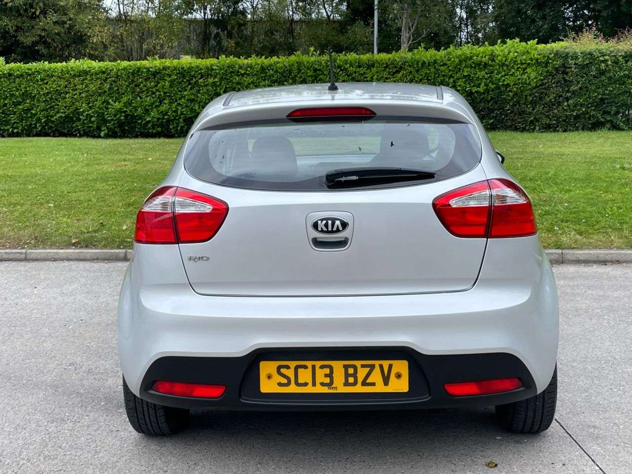 2013 KIA RIO 2013 KIA RIO