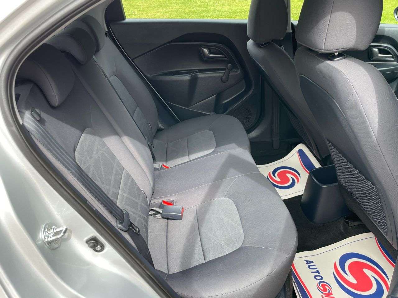 2013 KIA RIO 2013 KIA RIO