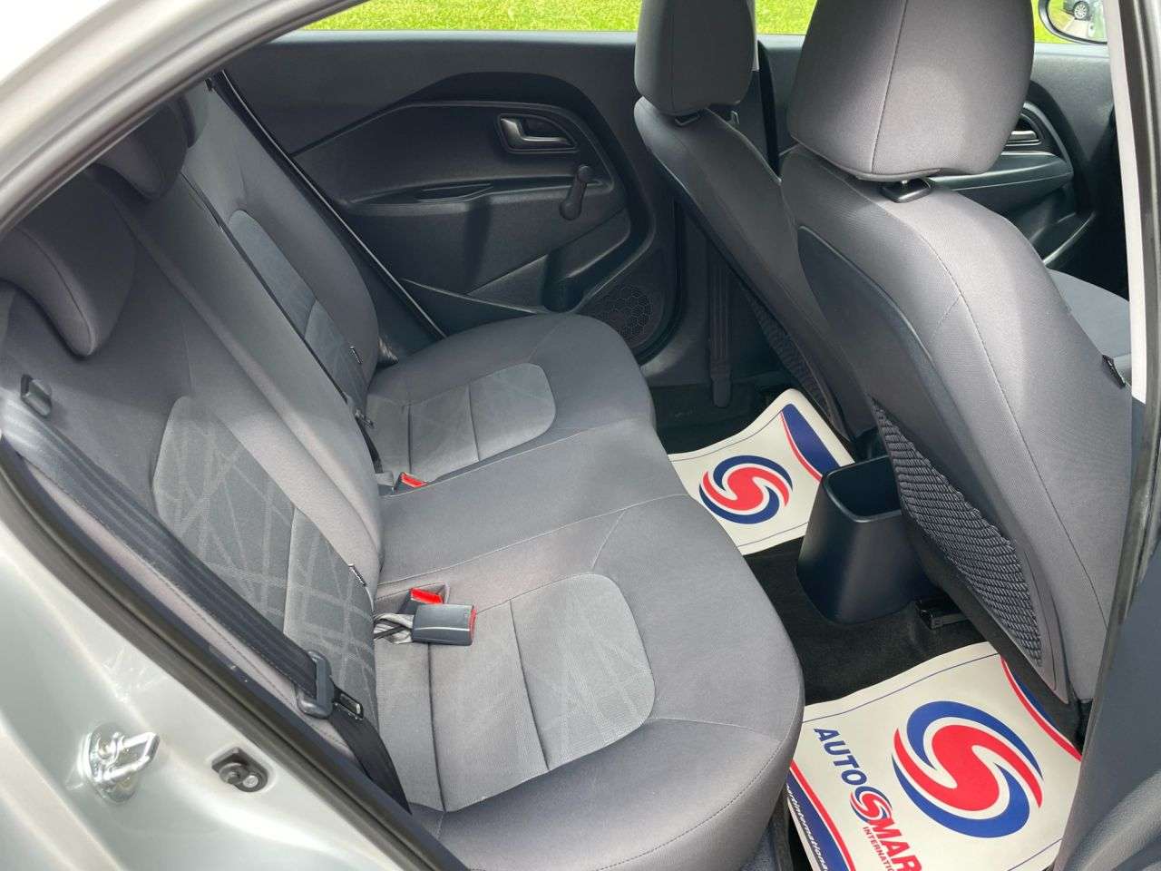 2013 KIA RIO 2013 KIA RIO