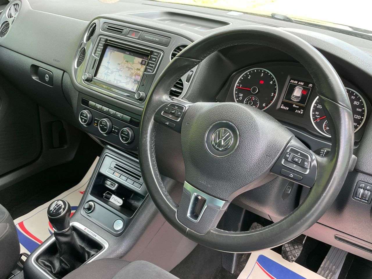 2016 VOLKSWAGEN TIGUAN 2016 VOLKSWAGEN TIGUAN