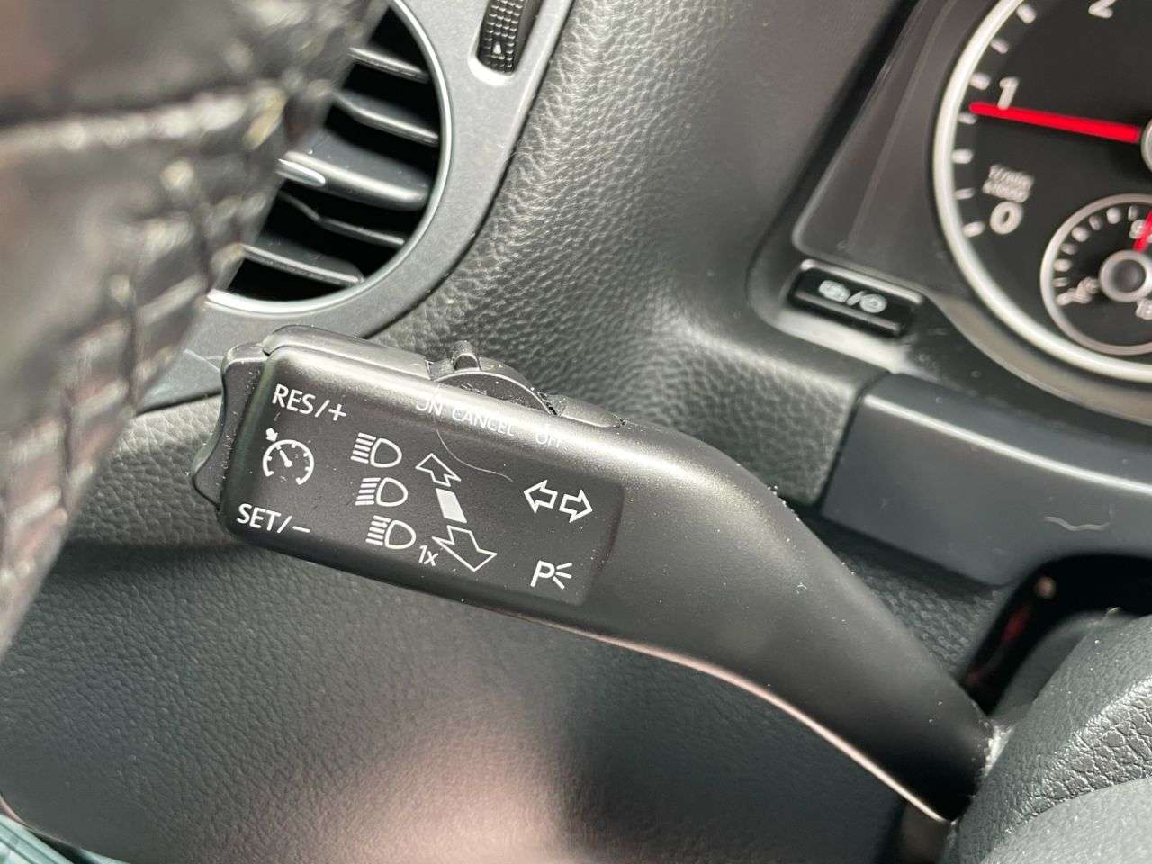 2016 VOLKSWAGEN TIGUAN 2016 VOLKSWAGEN TIGUAN