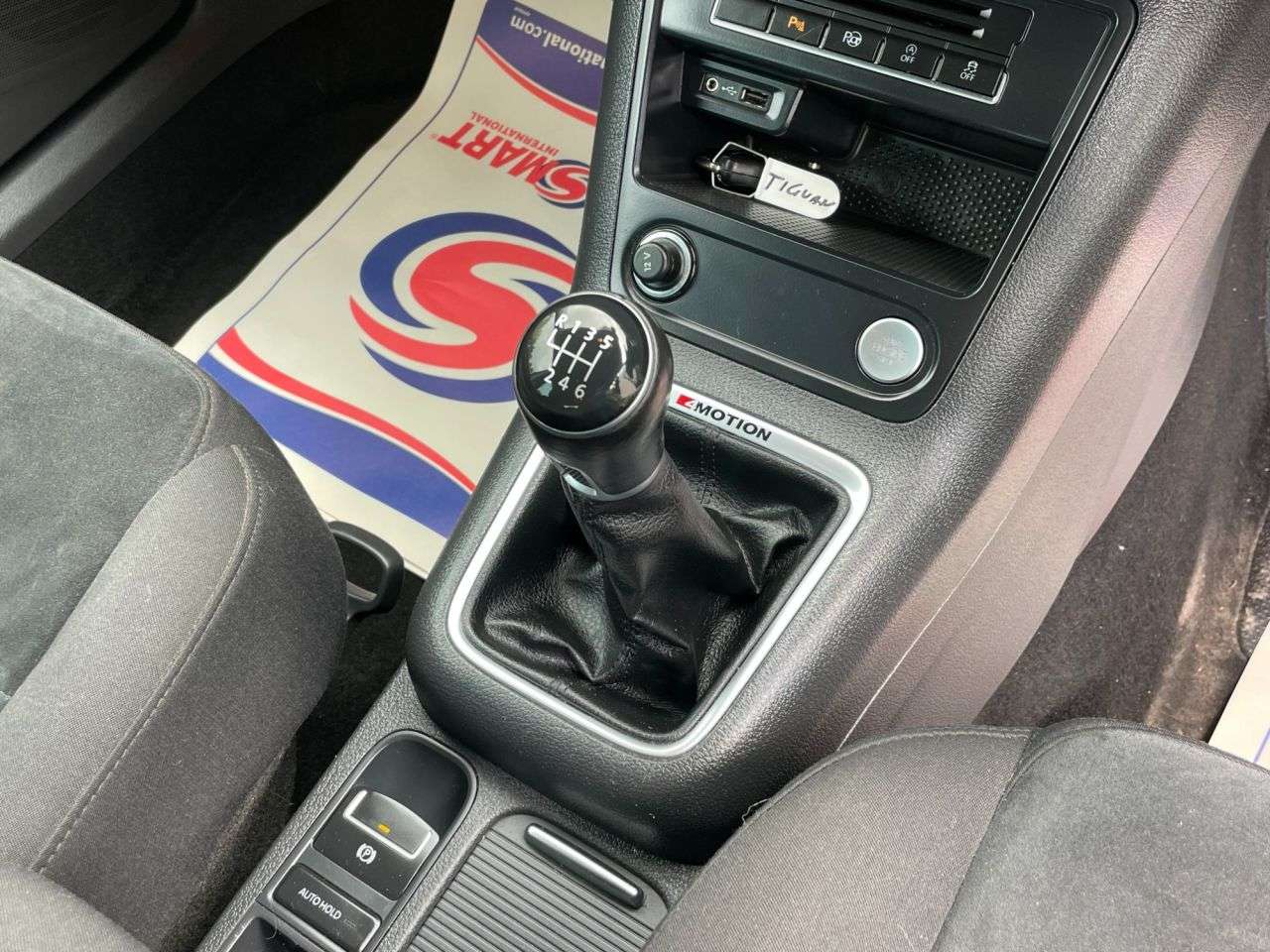 2016 VOLKSWAGEN TIGUAN 2016 VOLKSWAGEN TIGUAN