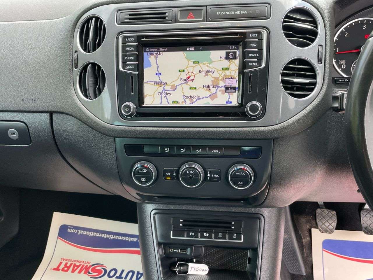 2016 VOLKSWAGEN TIGUAN 2016 VOLKSWAGEN TIGUAN