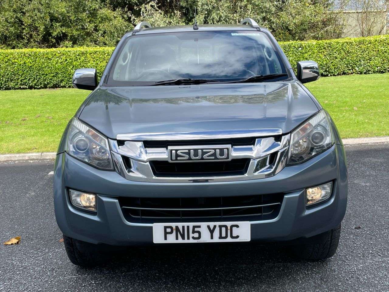2015 ISUZU D-MAX 2015 ISUZU D-MAX