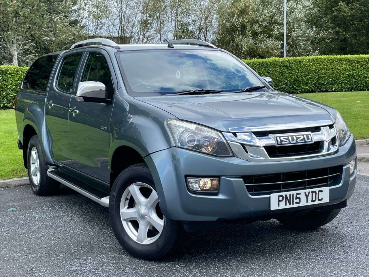 2015 ISUZU D-MAX 2015 ISUZU D-MAX