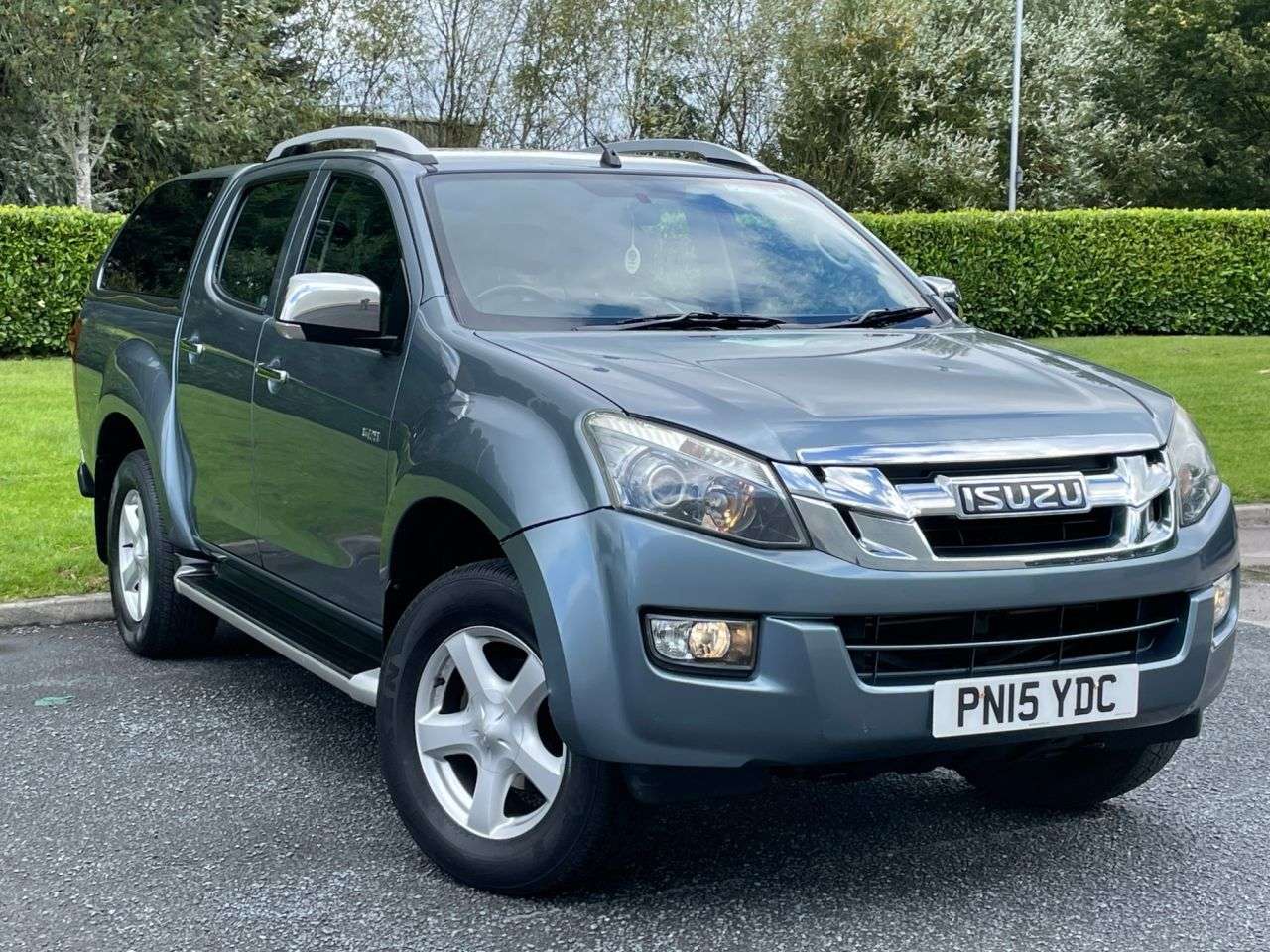2015 ISUZU D-MAX 2015 ISUZU D-MAX