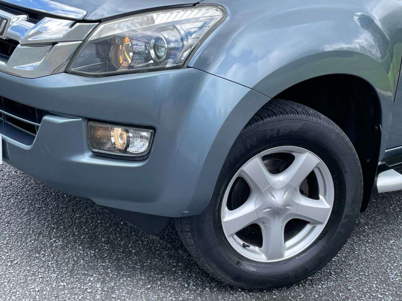 2015 ISUZU D-MAX 2015 ISUZU D-MAX