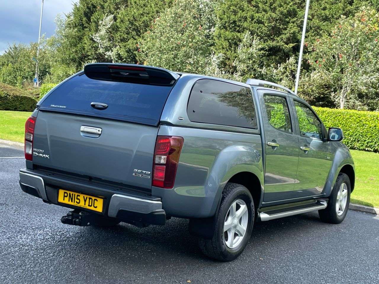 2015 ISUZU D-MAX 2015 ISUZU D-MAX