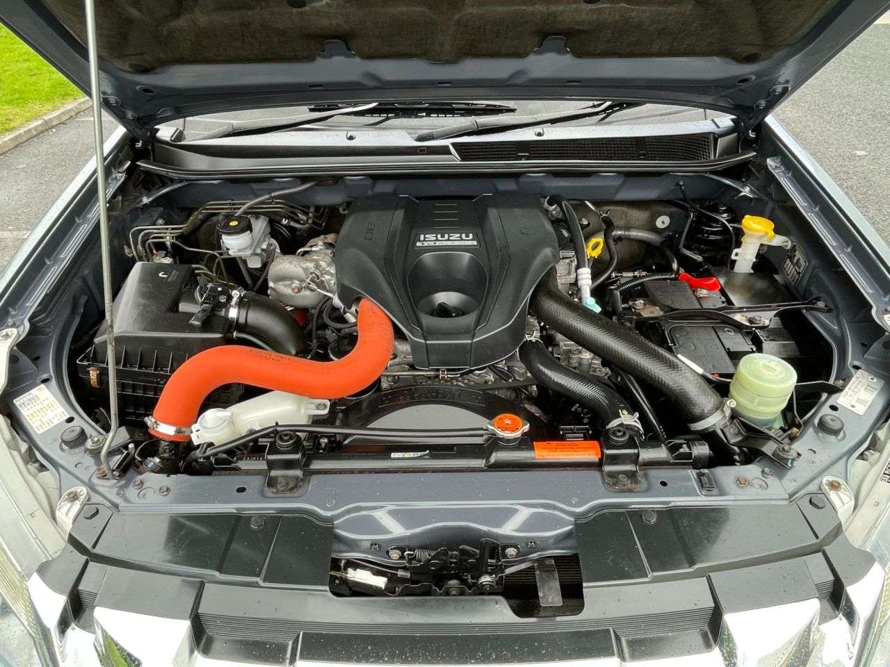 2015 ISUZU D-MAX 2015 ISUZU D-MAX