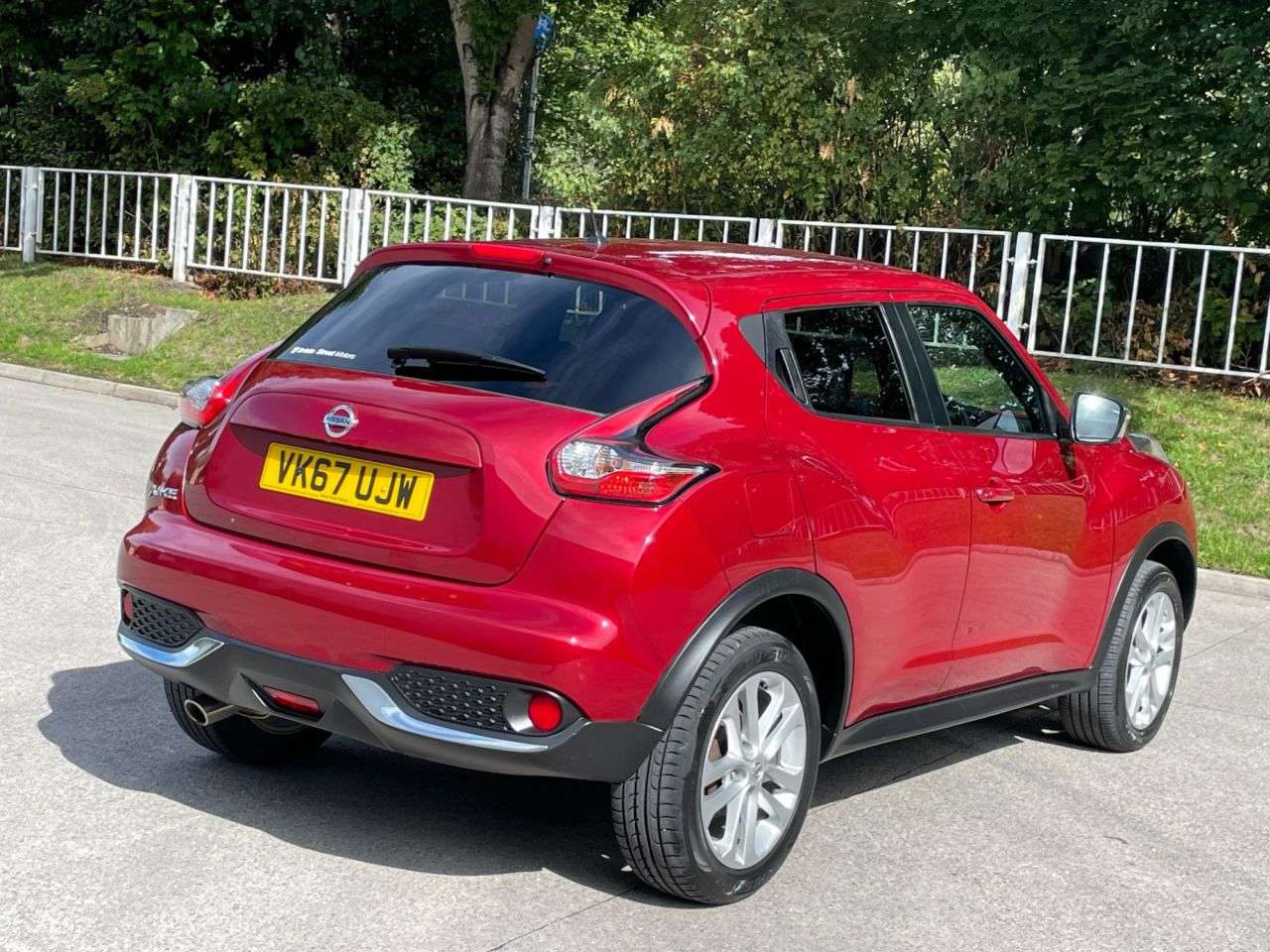 A 2017 NISSAN JUKE 1.5 dCi N-Connecta SUV 5dr Diesel Manual Euro 6 (s/s) (110 ps) 2 KEYS + FUL A 2017 NISSAN JUKE 1.5 dCi N-Connecta SUV 5dr Diesel Manual Euro 6 (s/s) (110 ps) 2 KEYS + FUL