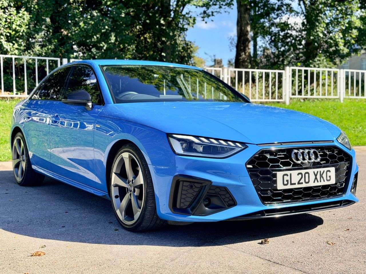 A 2020 AUDI A4 2.0 TDI 35 Black Edition Saloon 4dr Diesel S Tronic Euro 6 (s/s) (163 ps) 3 A 2020 AUDI A4 2.0 TDI 35 Black Edition Saloon 4dr Diesel S Tronic Euro 6 (s/s) (163 ps) 3