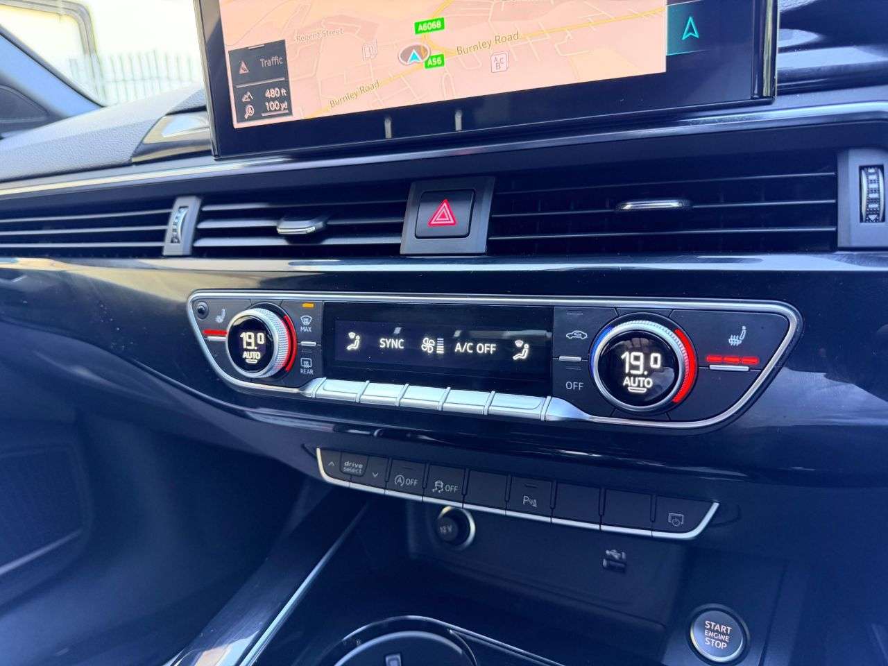 2020 AUDI A4 2020 AUDI A4