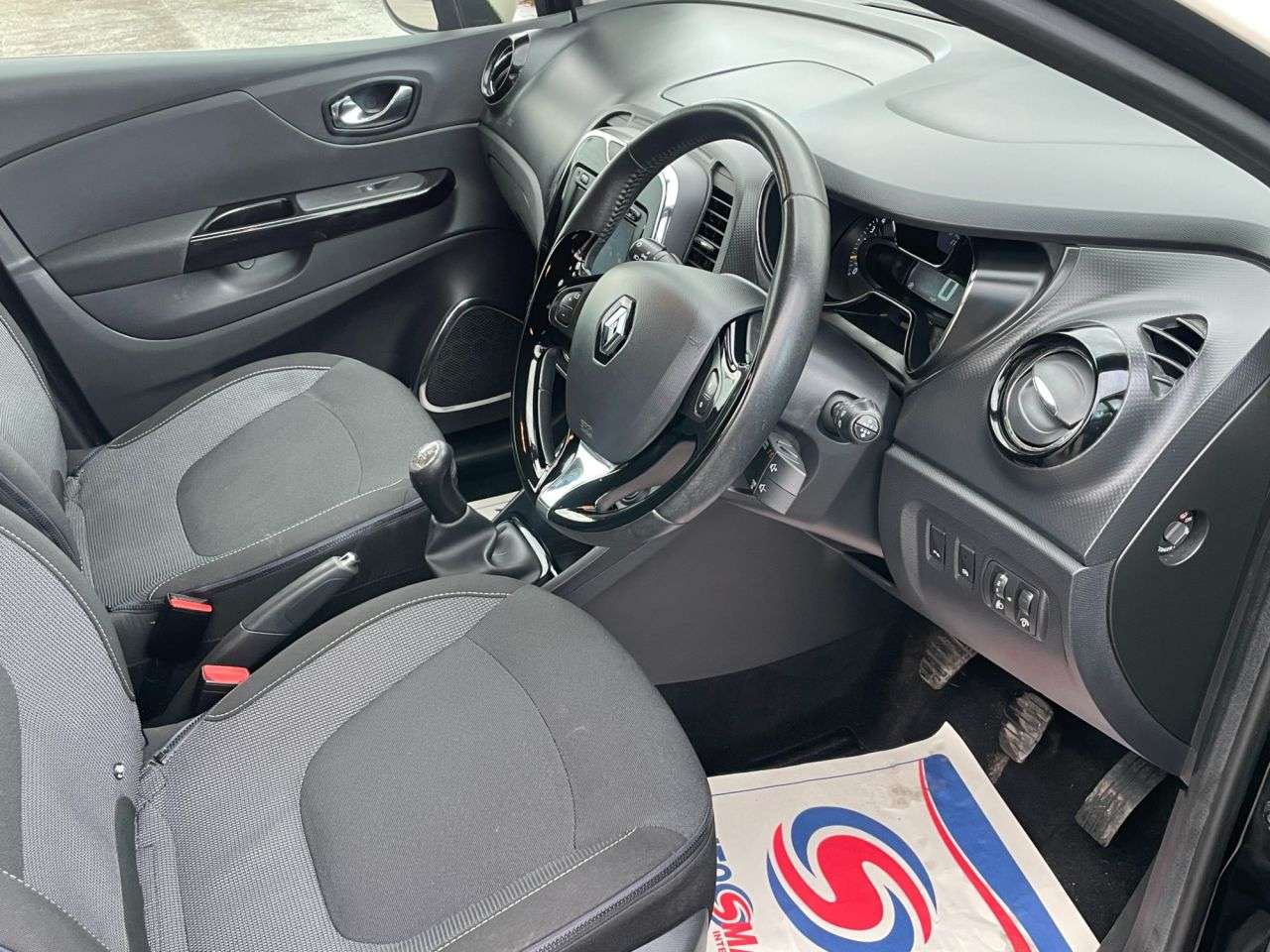 2015 RENAULT CAPTUR 2015 RENAULT CAPTUR