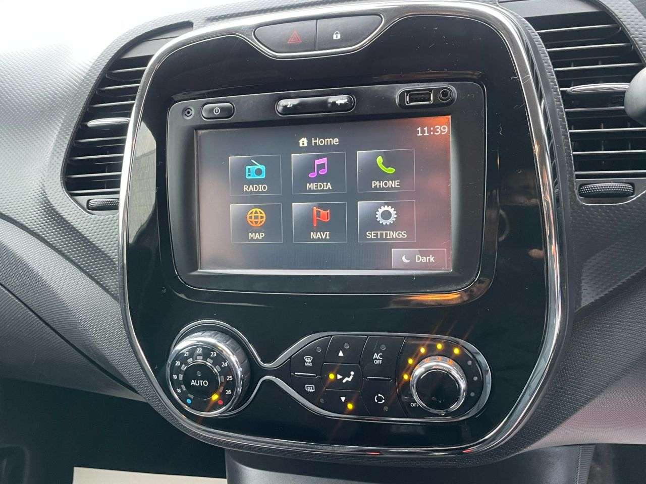 2015 RENAULT CAPTUR 2015 RENAULT CAPTUR