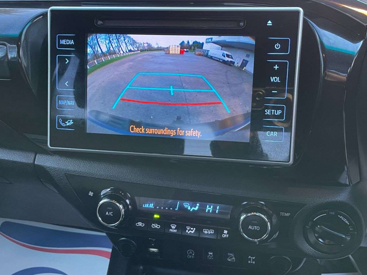 2018 TOYOTA HI-LUX 2018 TOYOTA HI-LUX