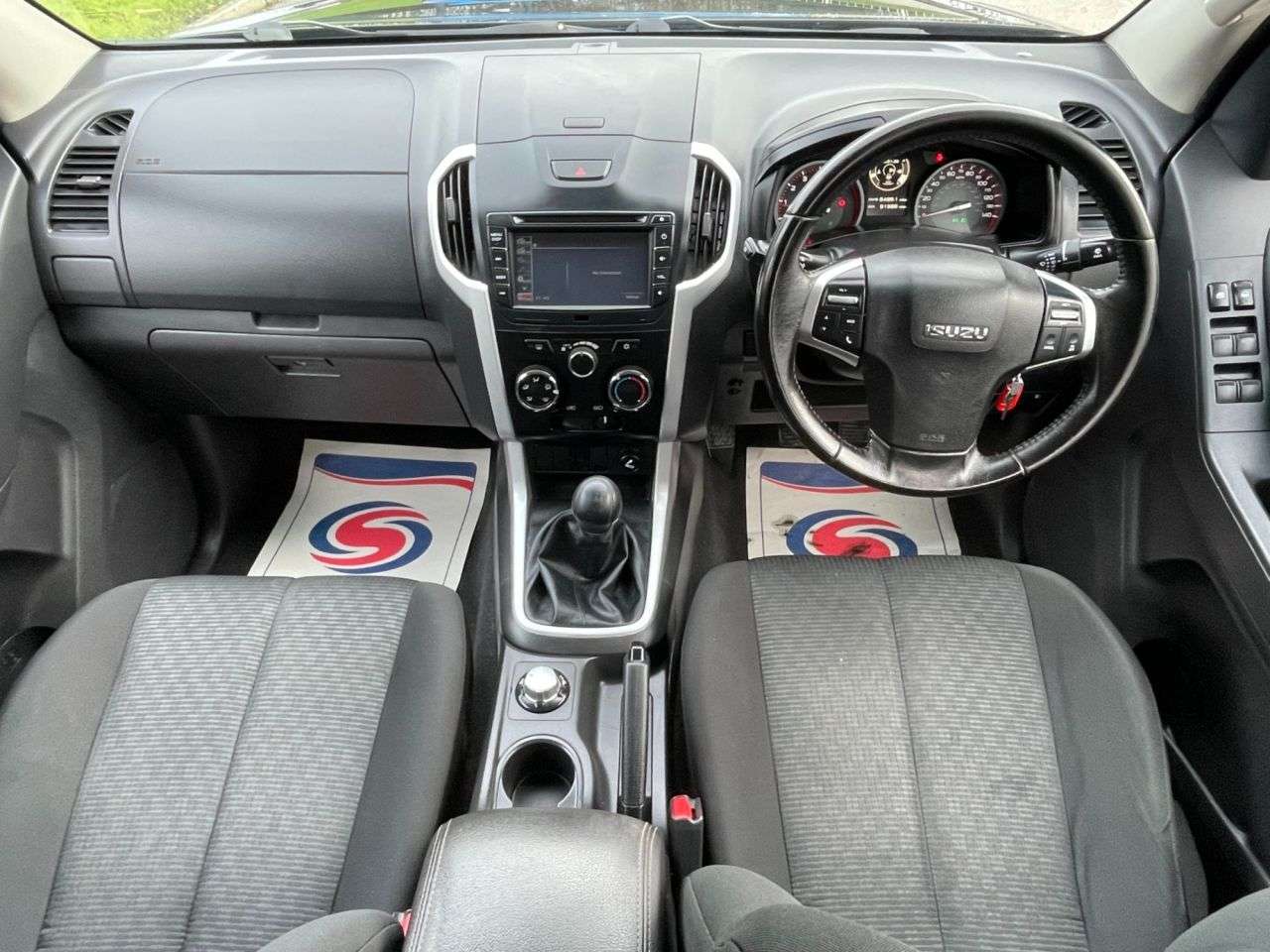 2018 ISUZU D-MAX 2018 ISUZU D-MAX