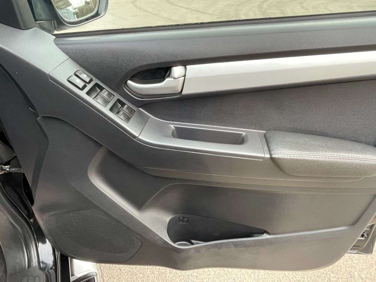 2018 ISUZU D-MAX 2018 ISUZU D-MAX