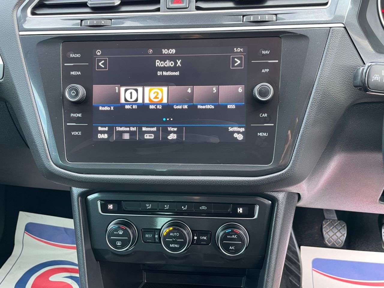 2018 VOLKSWAGEN TIGUAN 2018 VOLKSWAGEN TIGUAN