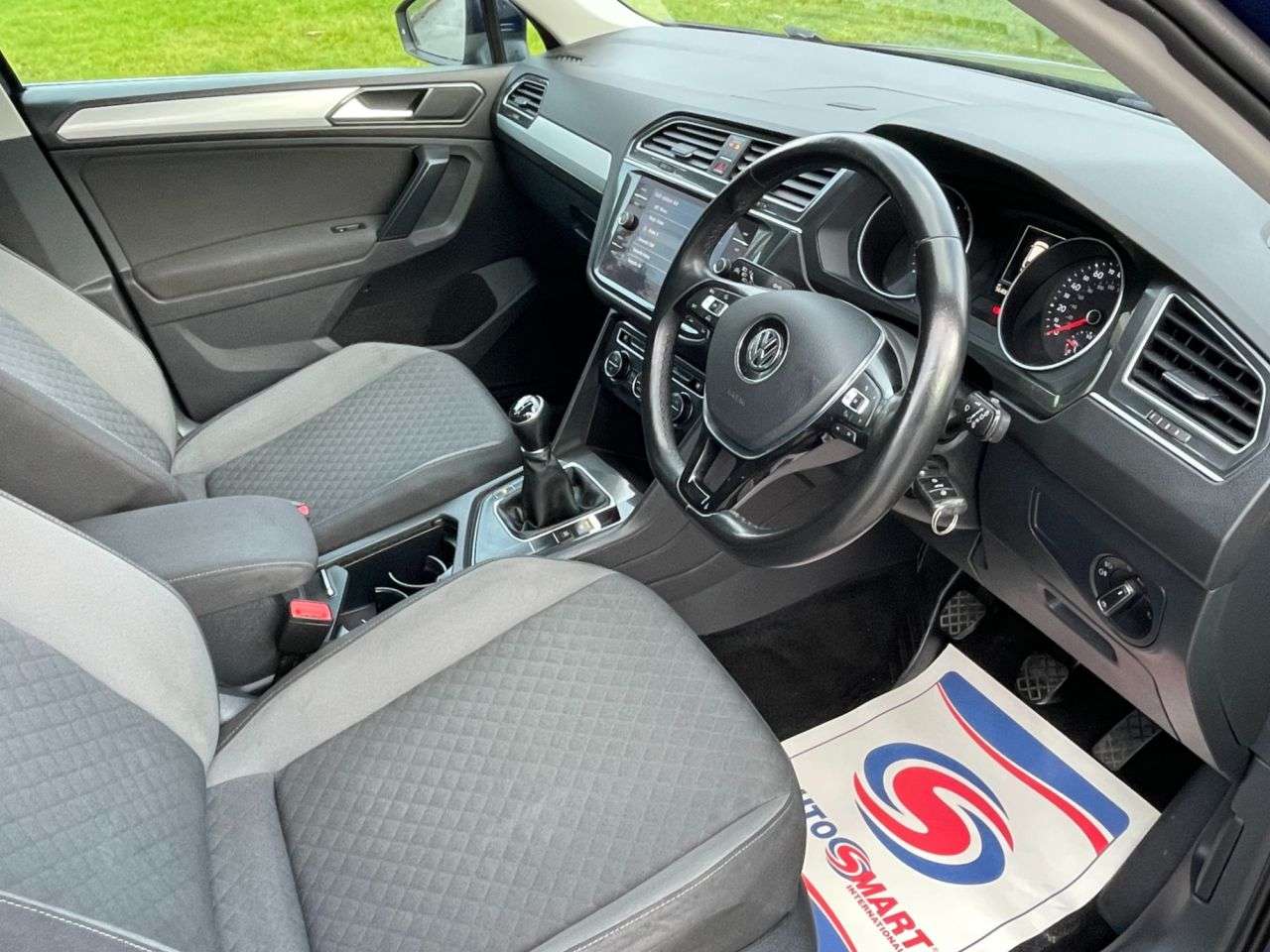 2018 VOLKSWAGEN TIGUAN 2018 VOLKSWAGEN TIGUAN