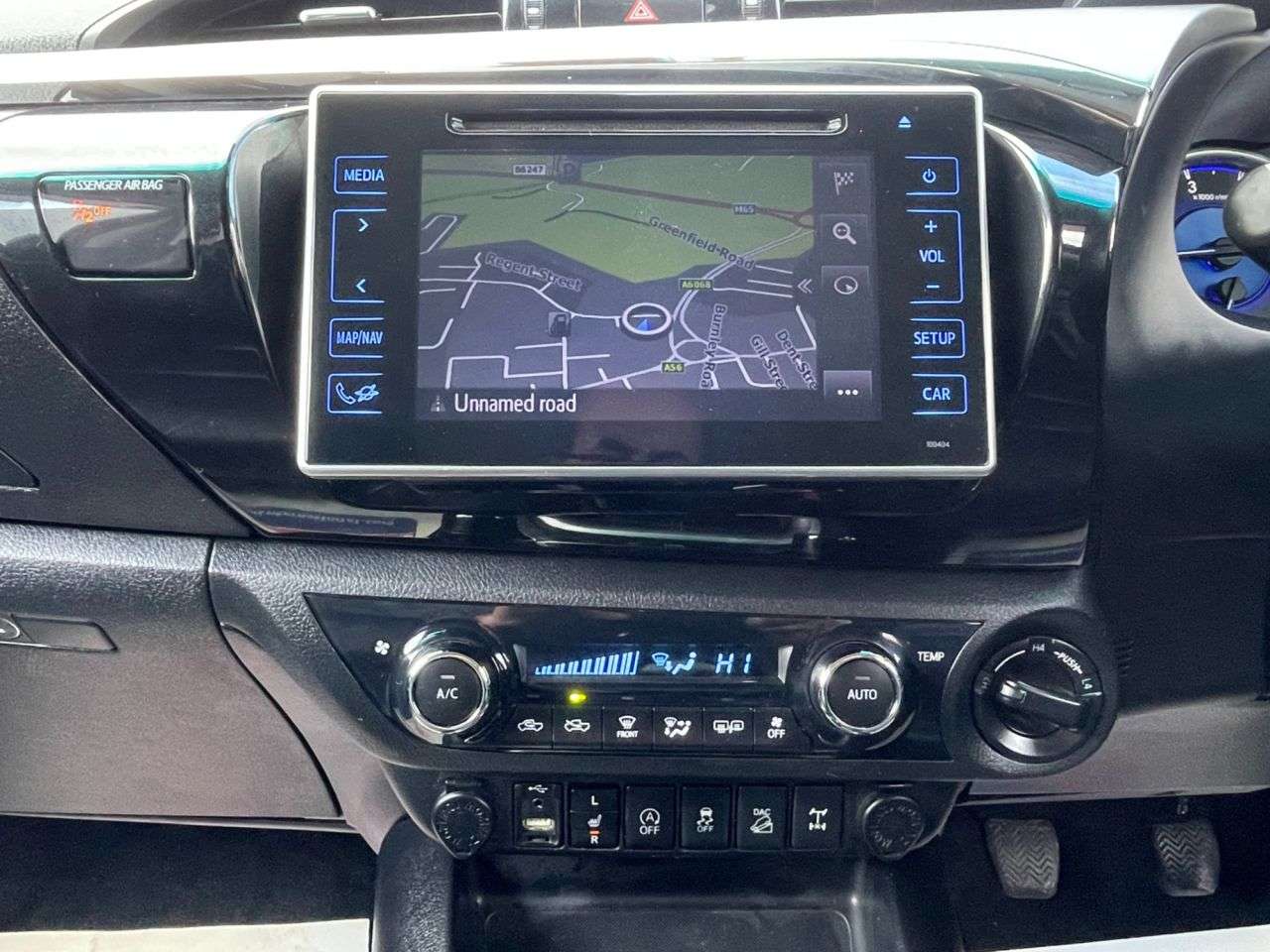 2018 TOYOTA HI-LUX 2018 TOYOTA HI-LUX