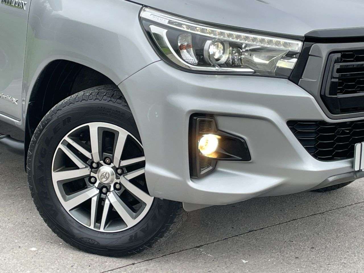 2020 TOYOTA HI-LUX 2020 TOYOTA HI-LUX