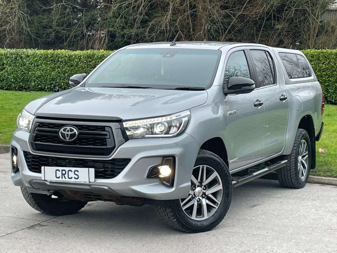 A 2020 TOYOTA HI-LUX 2.4 D-4D Invincible X Pickup Double Cab 4dr Diesel Manual 4WD Euro 6 (s/s) A 2020 TOYOTA HI-LUX 2.4 D-4D Invincible X Pickup Double Cab 4dr Diesel Manual 4WD Euro 6 (s/s)