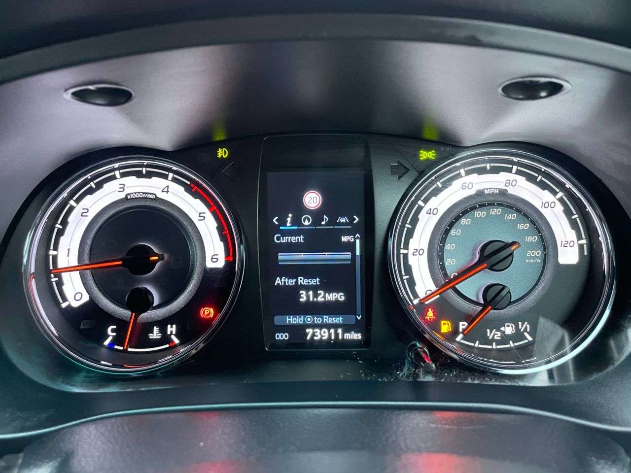 2020 TOYOTA HI-LUX 2020 TOYOTA HI-LUX