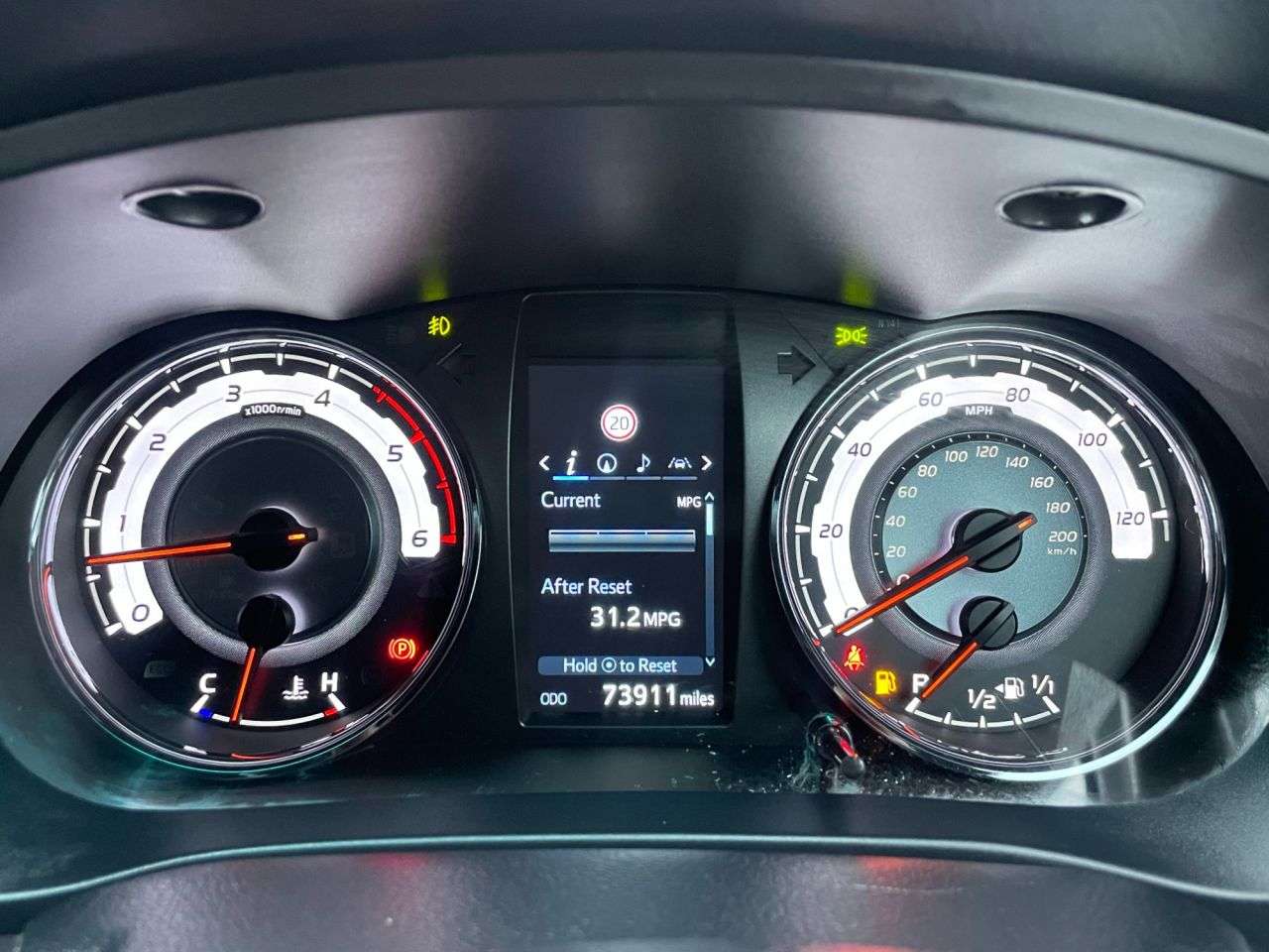 2020 TOYOTA HI-LUX 2020 TOYOTA HI-LUX