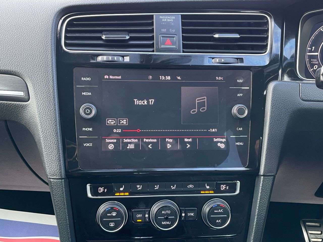 2017 VOLKSWAGEN GOLF 2017 VOLKSWAGEN GOLF