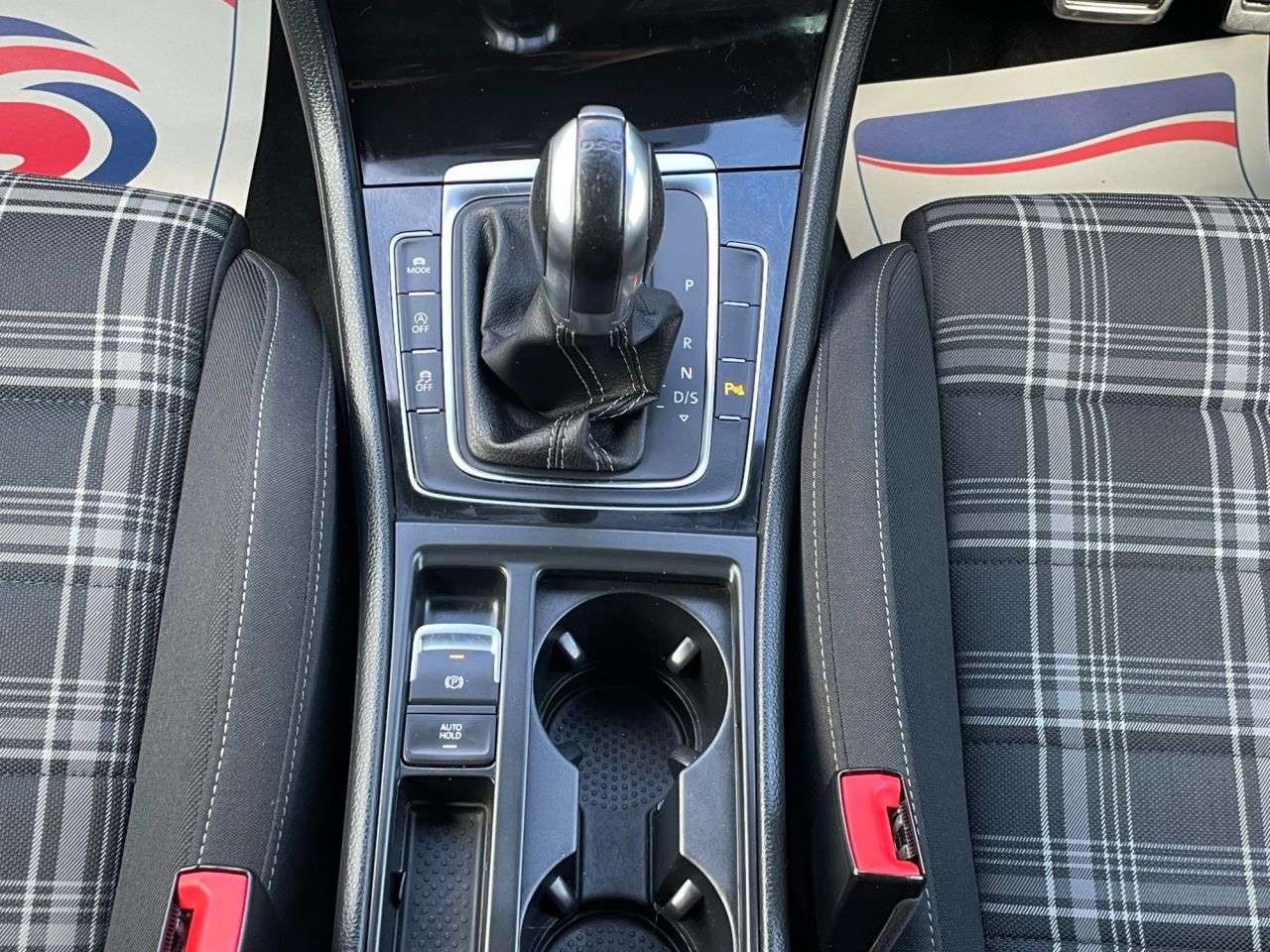 2017 VOLKSWAGEN GOLF 2017 VOLKSWAGEN GOLF