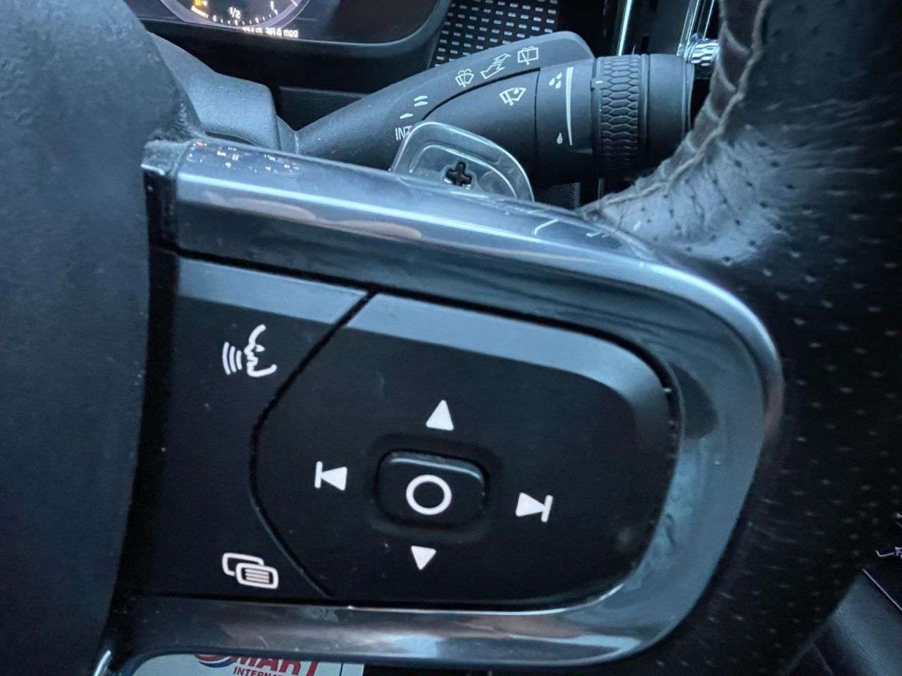 2018 VOLVO XC40 2018 VOLVO XC40