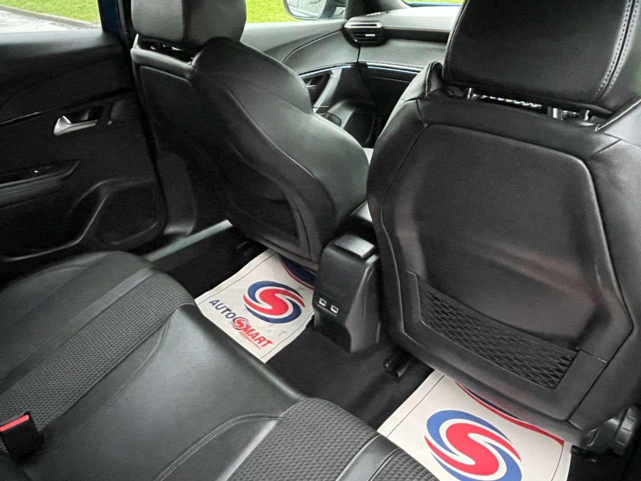 2020 PEUGEOT 2008 2020 PEUGEOT 2008