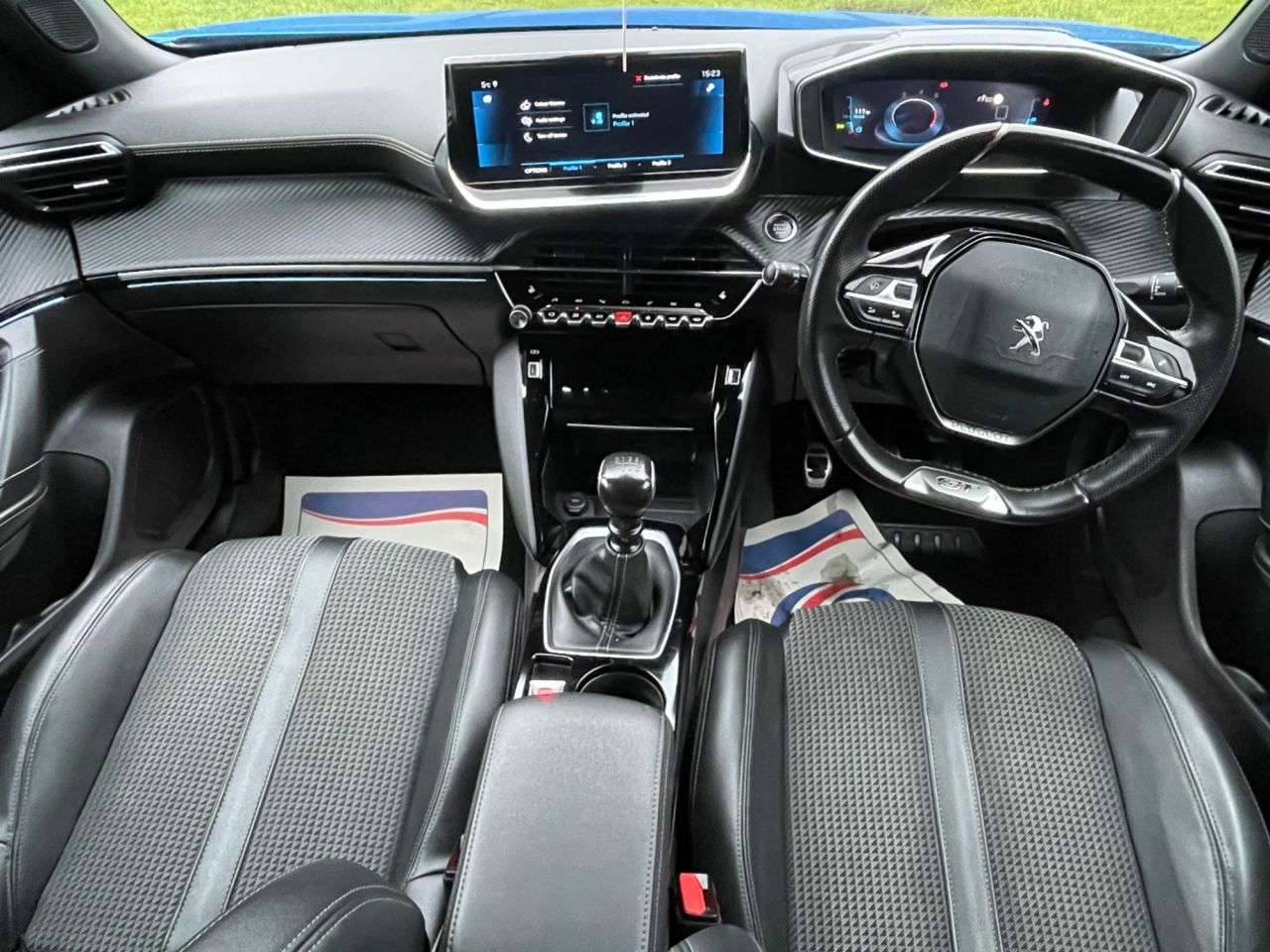 2020 PEUGEOT 2008 2020 PEUGEOT 2008