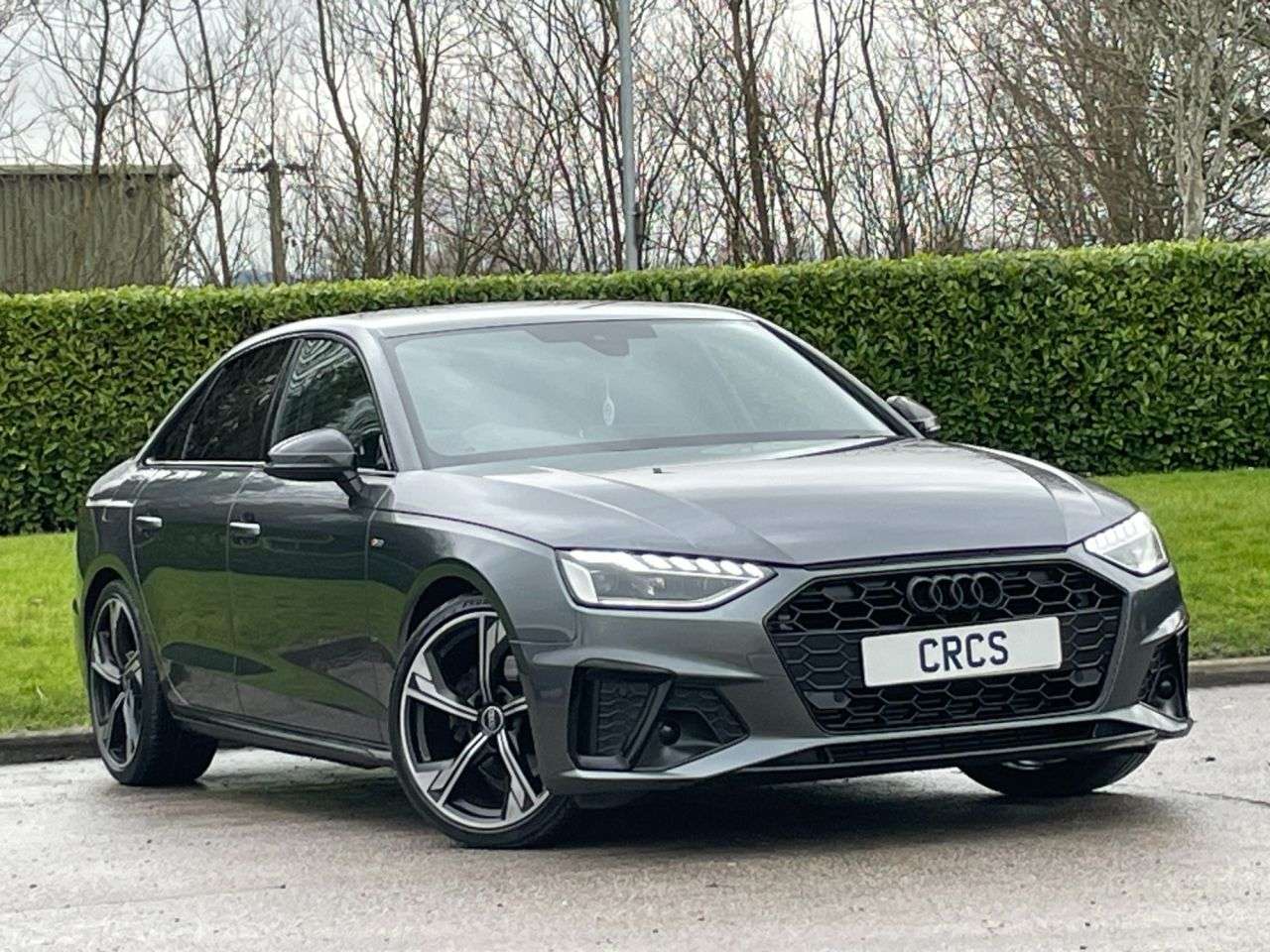 A 2022 AUDI A4 2.0 TFSI 35 Black Edition Saloon 4dr Petrol S Tronic Euro 6 (s/s) (150 ps) A 2022 AUDI A4 2.0 TFSI 35 Black Edition Saloon 4dr Petrol S Tronic Euro 6 (s/s) (150 ps)