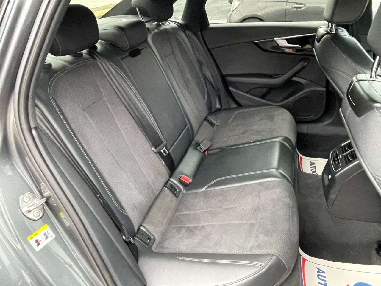 2022 AUDI A4 2022 AUDI A4