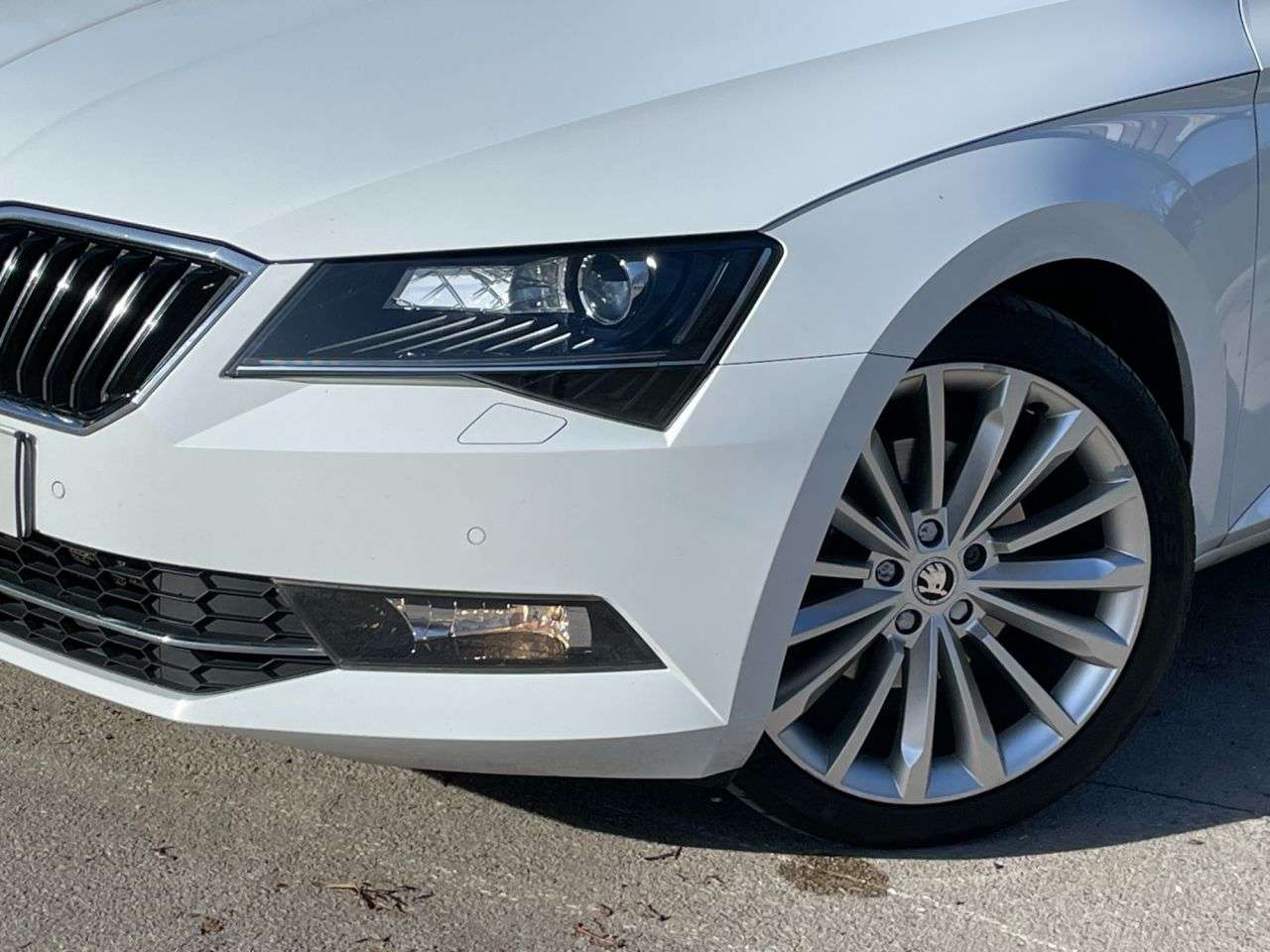 2017 SKODA SUPERB 2017 SKODA SUPERB