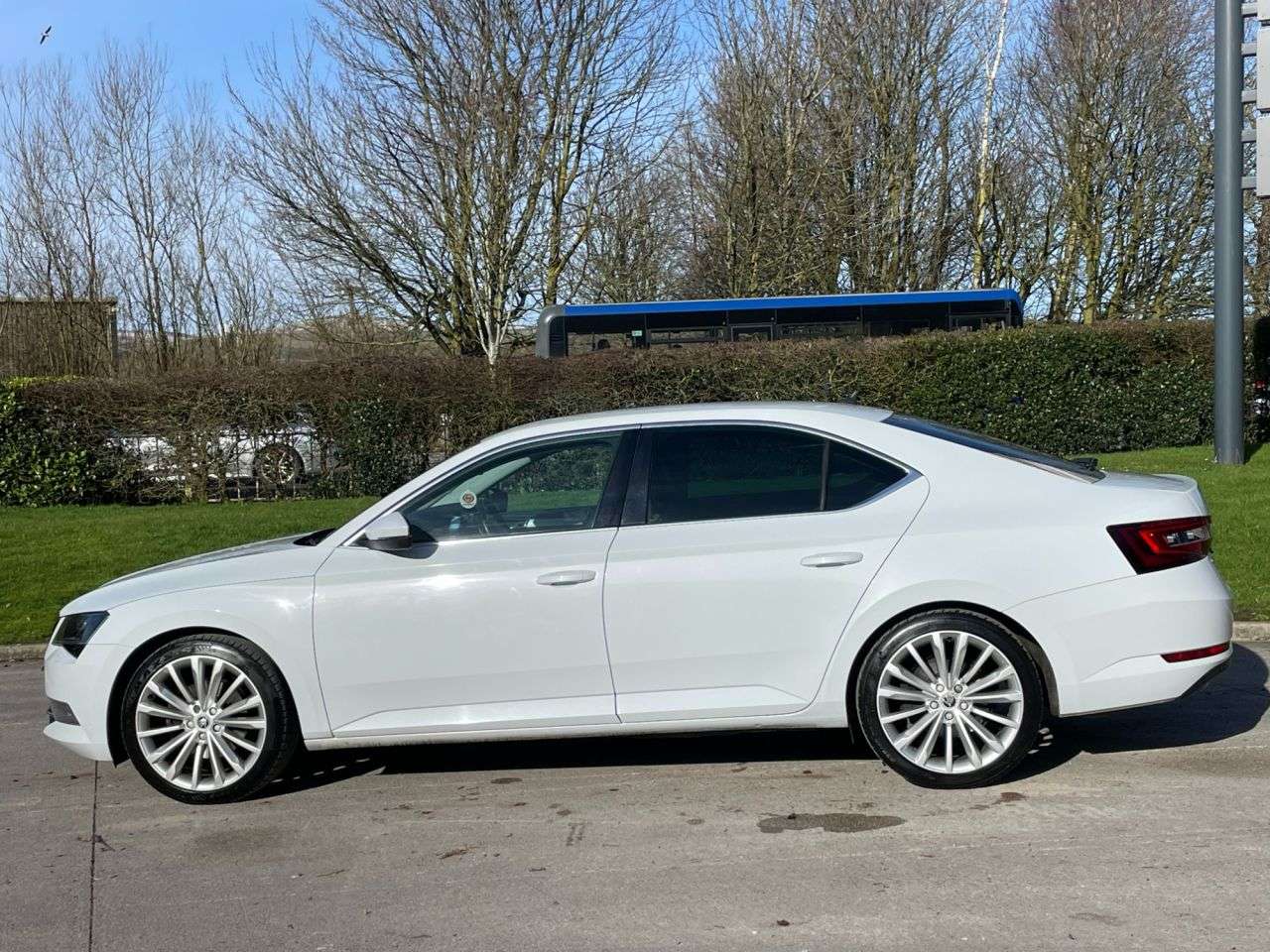 2017 SKODA SUPERB 2017 SKODA SUPERB