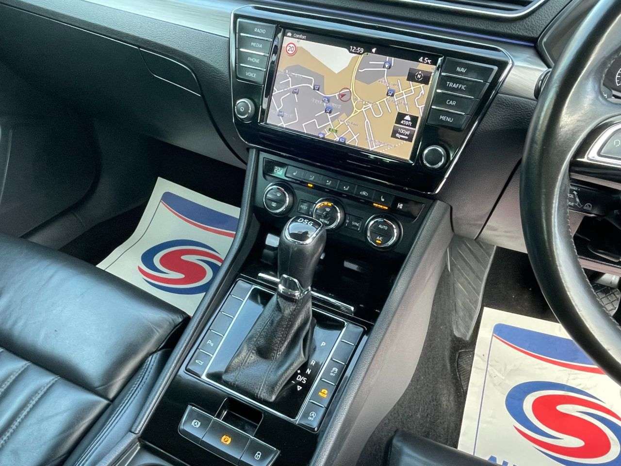 2017 SKODA SUPERB 2017 SKODA SUPERB