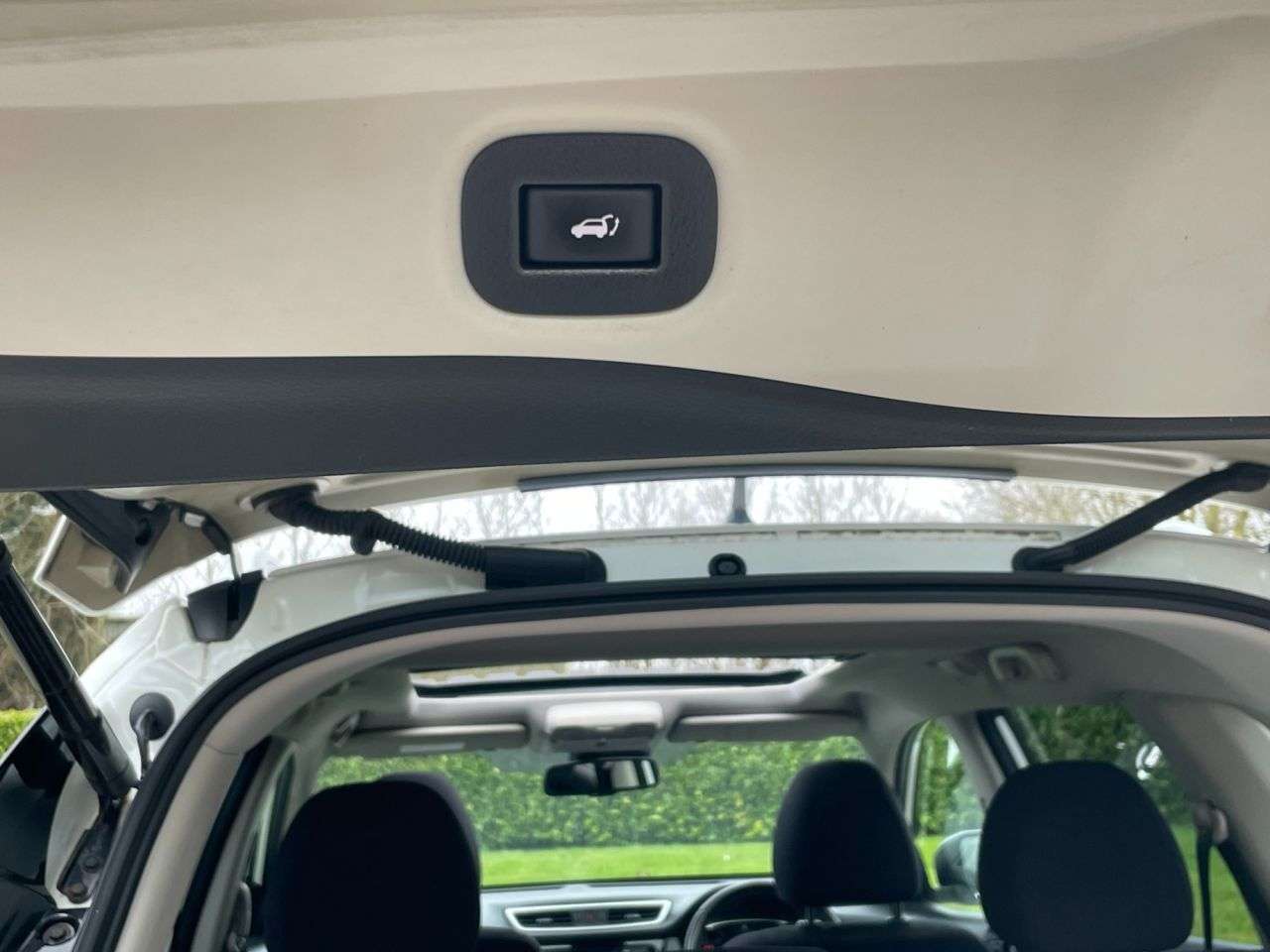 2016 NISSAN X-TRAIL 2016 NISSAN X-TRAIL