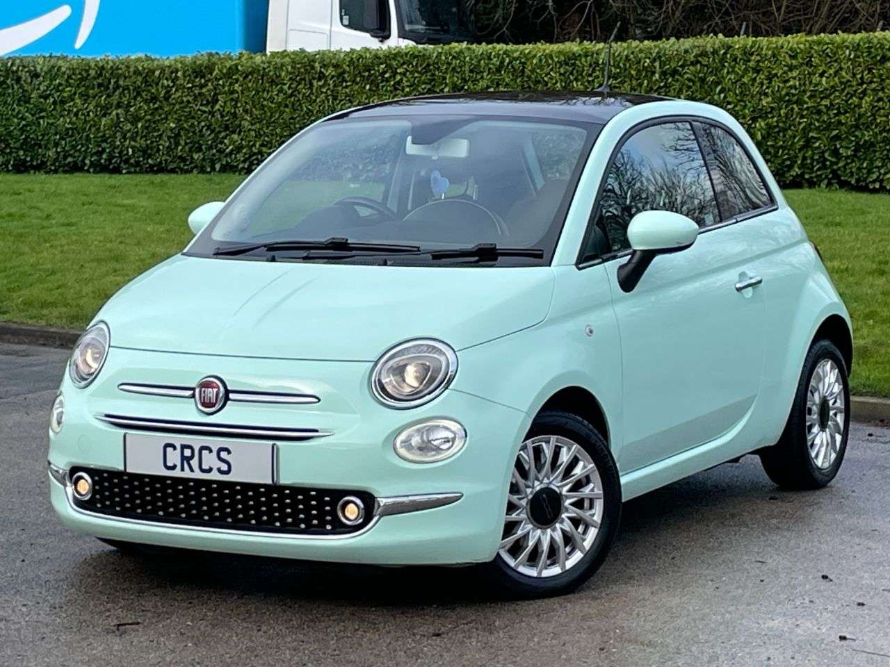 A 2018 FIAT 500 1.2 Lounge Hatchback 3dr Petrol Manual Euro 6 (s/s) (69 bhp) GLASSROOF + 2 A 2018 FIAT 500 1.2 Lounge Hatchback 3dr Petrol Manual Euro 6 (s/s) (69 bhp) GLASSROOF + 2