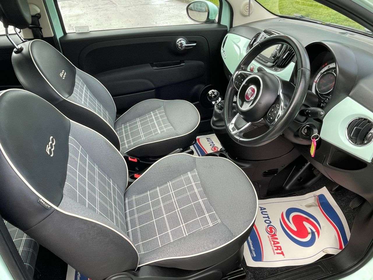 2018 FIAT 500 2018 FIAT 500