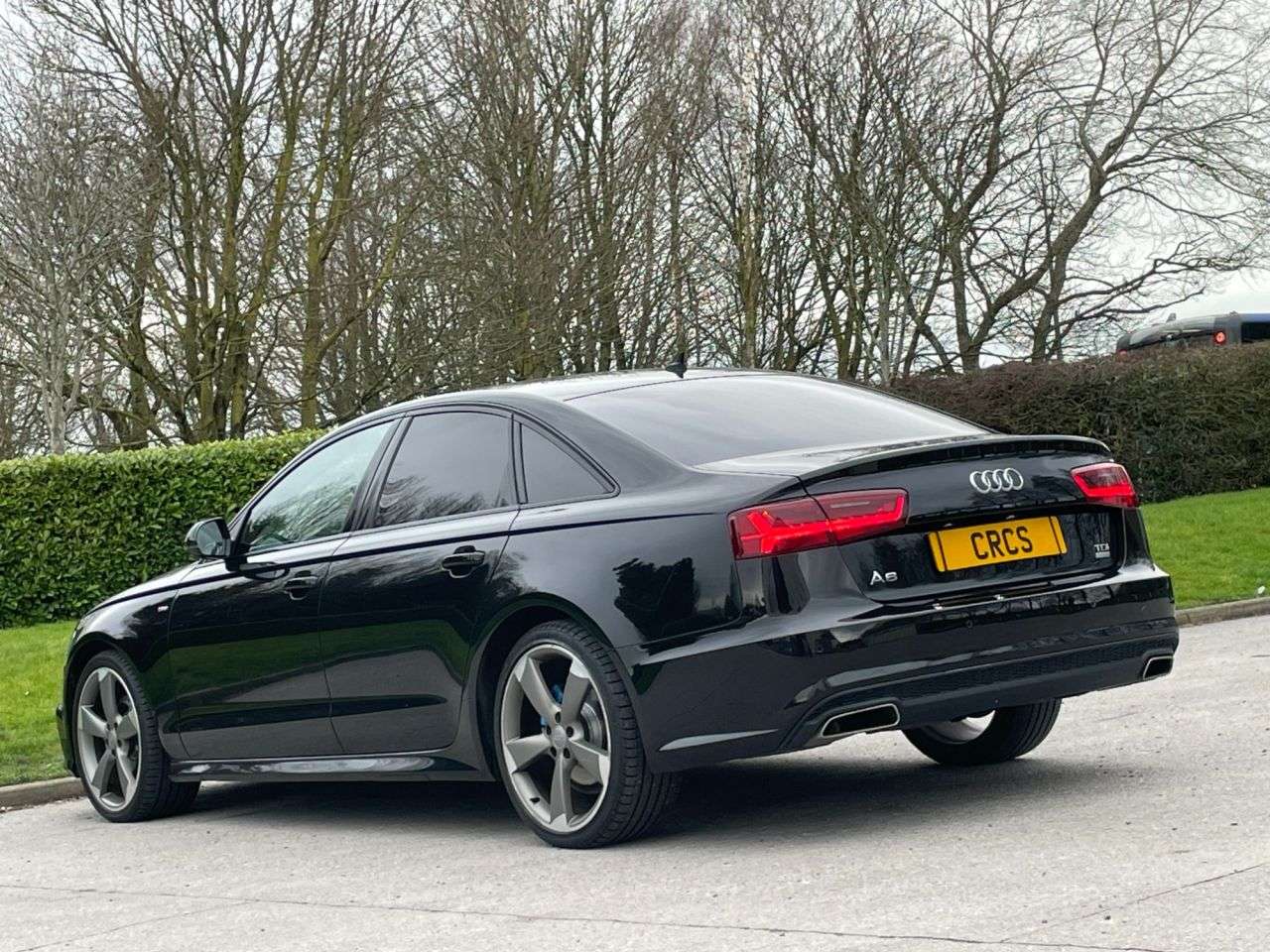 A 2016 AUDI A6 SALOON 2.0 TDI ultra Black Edition Saloon 4dr Diesel S Tronic Euro 6 (s/s) (190 ps A 2016 AUDI A6 SALOON 2.0 TDI ultra Black Edition Saloon 4dr Diesel S Tronic Euro 6 (s/s) (190 ps