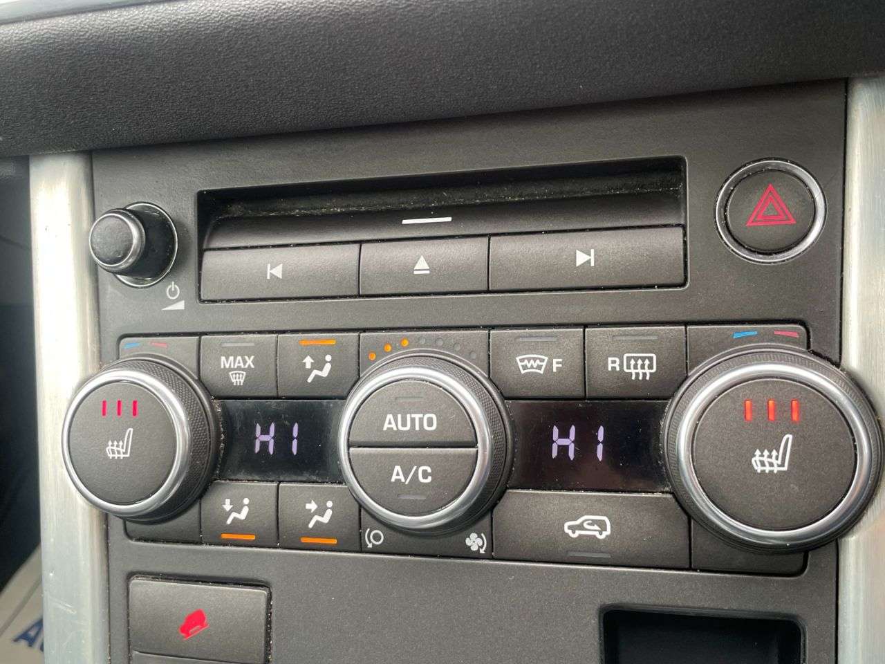 2011 LAND ROVER RANGE ROVER EVOQUE 2011 LAND ROVER RANGE ROVER EVOQUE