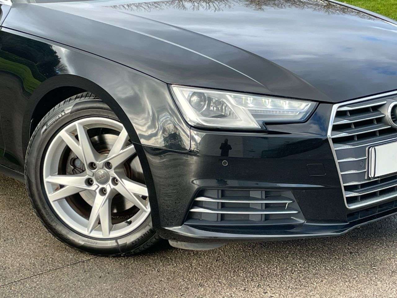 2017 AUDI A4 2017 AUDI A4